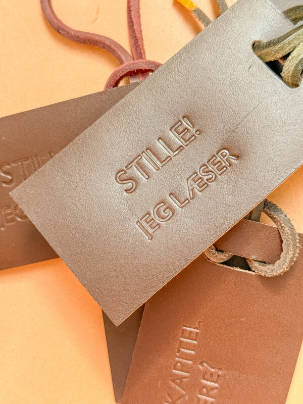 IMG_2239 Læder bogmærke