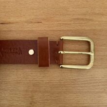 IMG_2463 Bælte i cognac farve med messing spænde